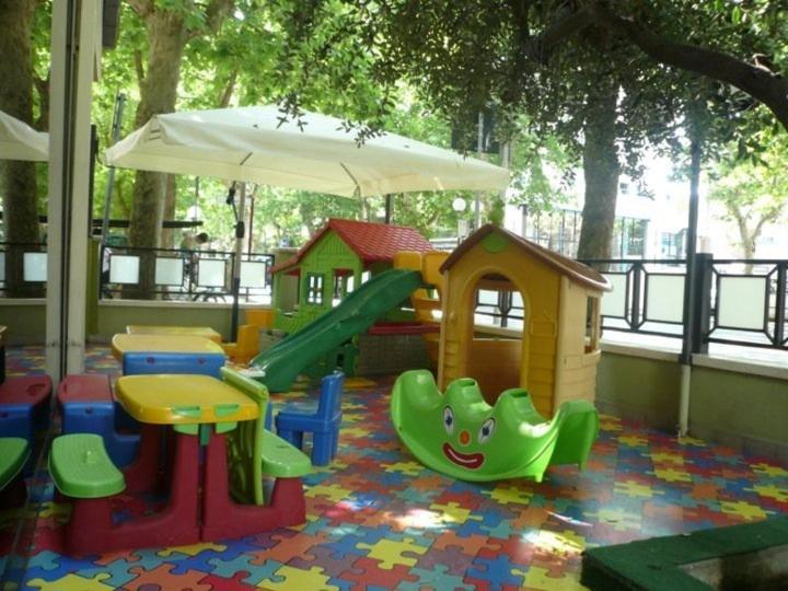 Hotel Caracas Cattolica Exterior photo